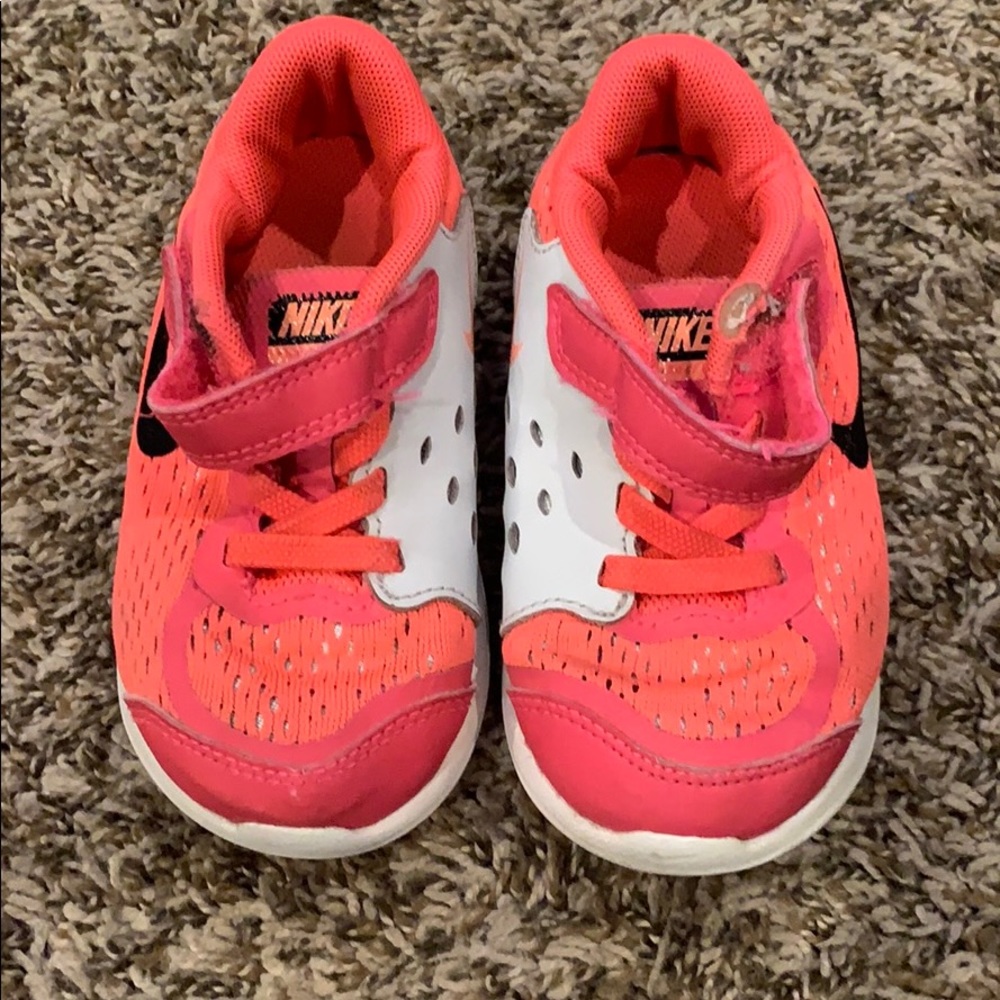 Nike free size 8